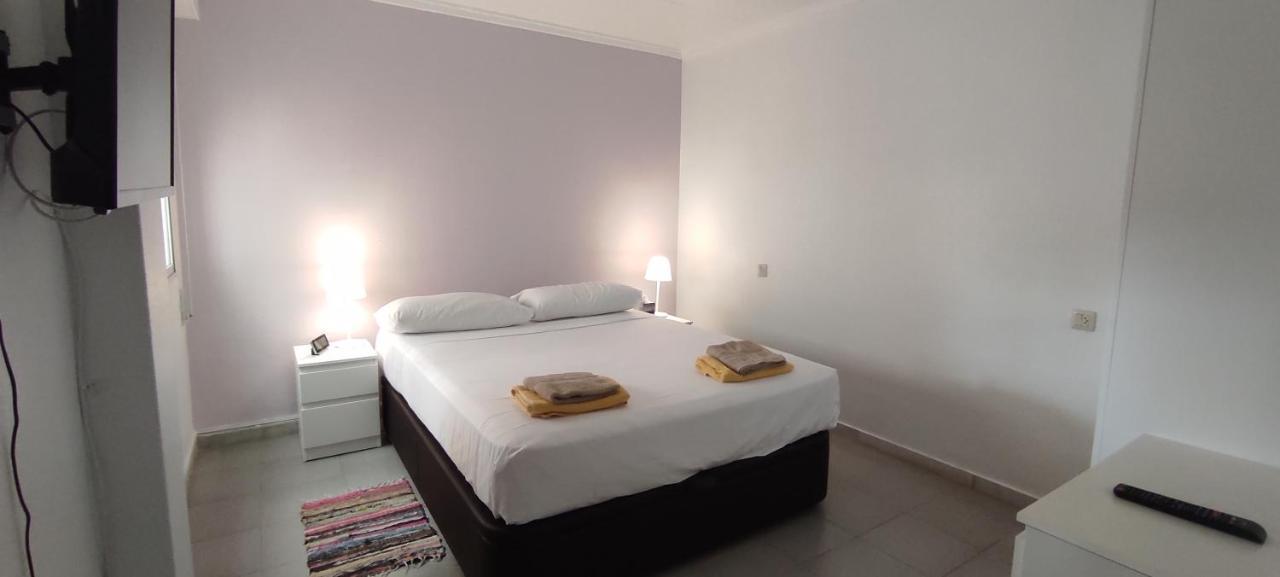 Lucias Lovely Apartment With Lovorka Los Alcázares Exteriör bild